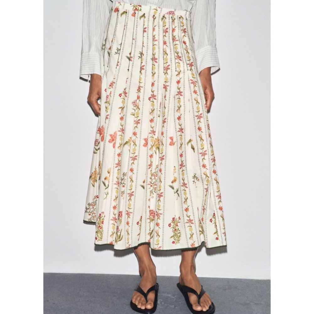 Zara 🔥 Pleated Floral Midi Skirt Botanical Flowy Cottagecore Prairie Cotton Med
